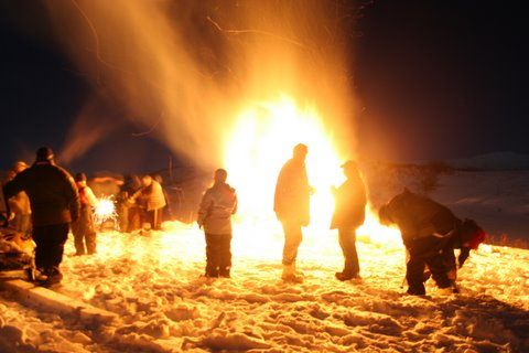 alaska bon fire